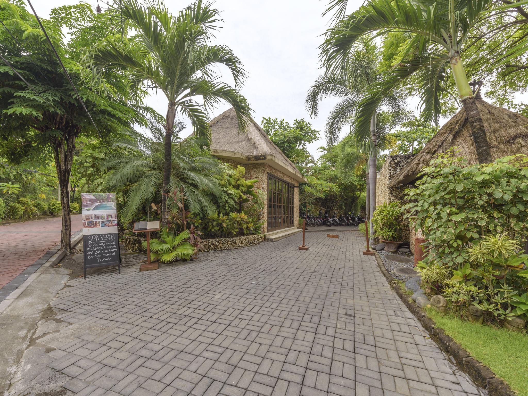 Villa Kubu Seminyak Esterno foto